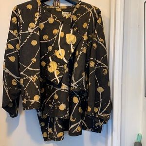 Embellished leather in front. Black:white